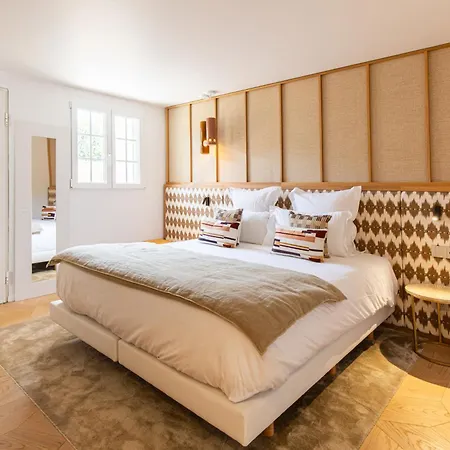 Lou Hotel 4*