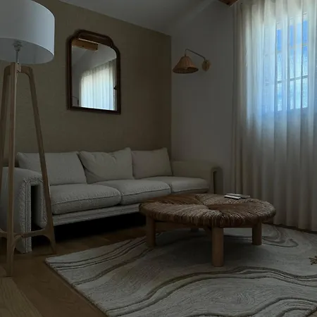 Hotel Lou 4*