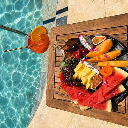 Lou Saint-Tropez